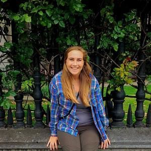 Meet your Posher, Nicole